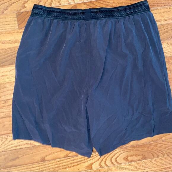 Ten Thousand $69 BLK Mens The Session Short Lined sz LG 7” EUC - Picture 5 of 16